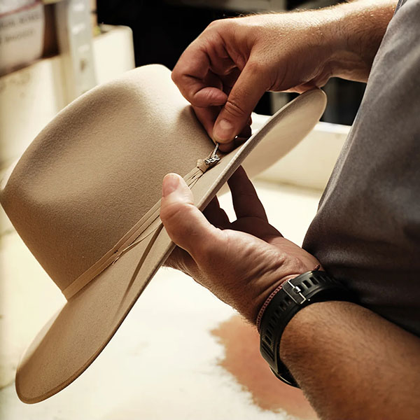 Производство Stetson финишинг