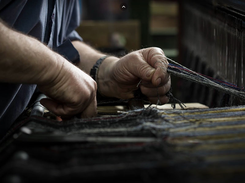 Производство ткани Harris Tweed