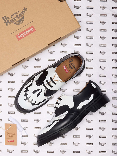 История Dr. Martens коллаборации supreme