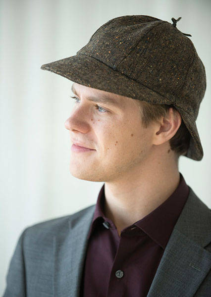 Твидовая шляпа Шерлока Холмса deerstalker