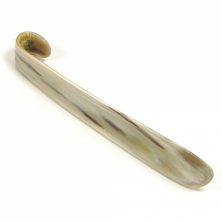 Abbeyhorn Small Horn Shoehorn With Hook End