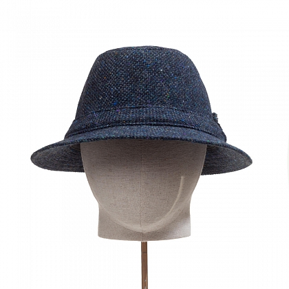 4Картинка Синяя шляпа Hanna Hats Walking