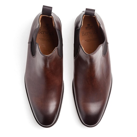Berwick 303 Dark Brown